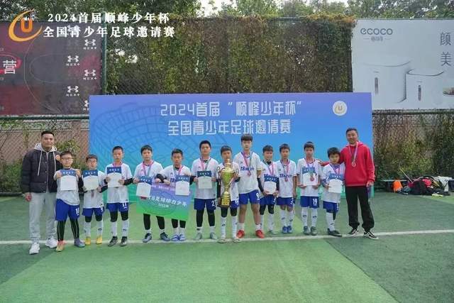 德泽尔比：感谢本坦库尔的拼搏；索兰克表现出色